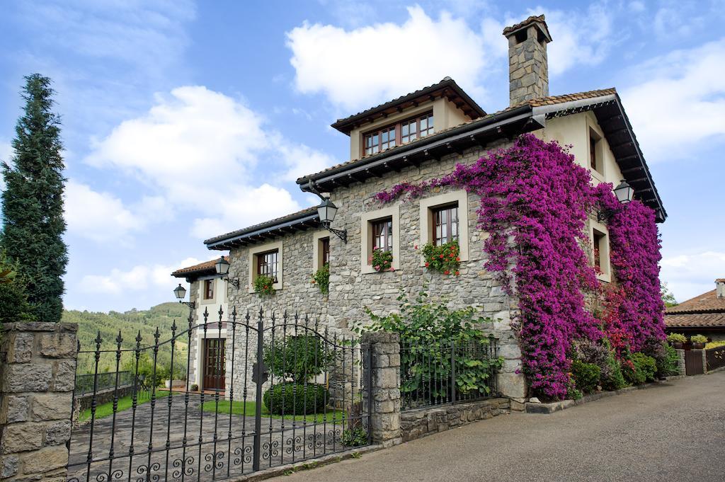 Casa Rural Llugaron I Casa de hóspedes Miravalles Exterior foto